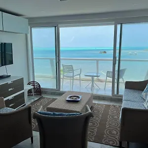  Apartment Con Playa Privada Y Vista Al Mar Colombia